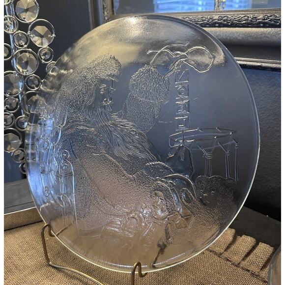 Vintage Libbey 13” Serving Platter Santa Claus Christmas Noel Etched Glass Serve - Picture 4 of 4